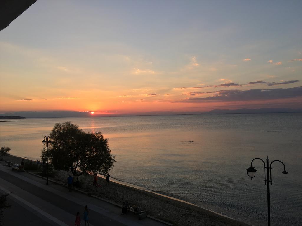 Metaxa Seafront Apartment Peraia  Ngoại thất bức ảnh